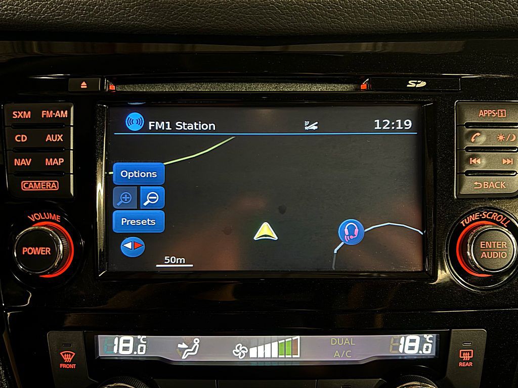 2016 Nissan Rogue Image 14