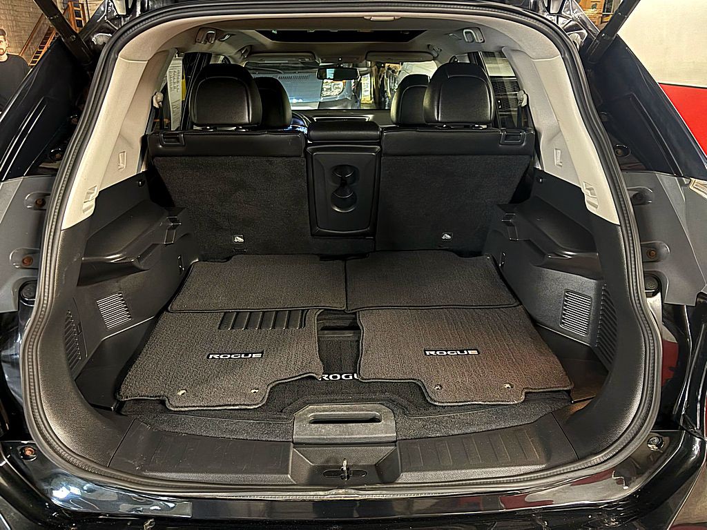 2016 Nissan Rogue Image 21