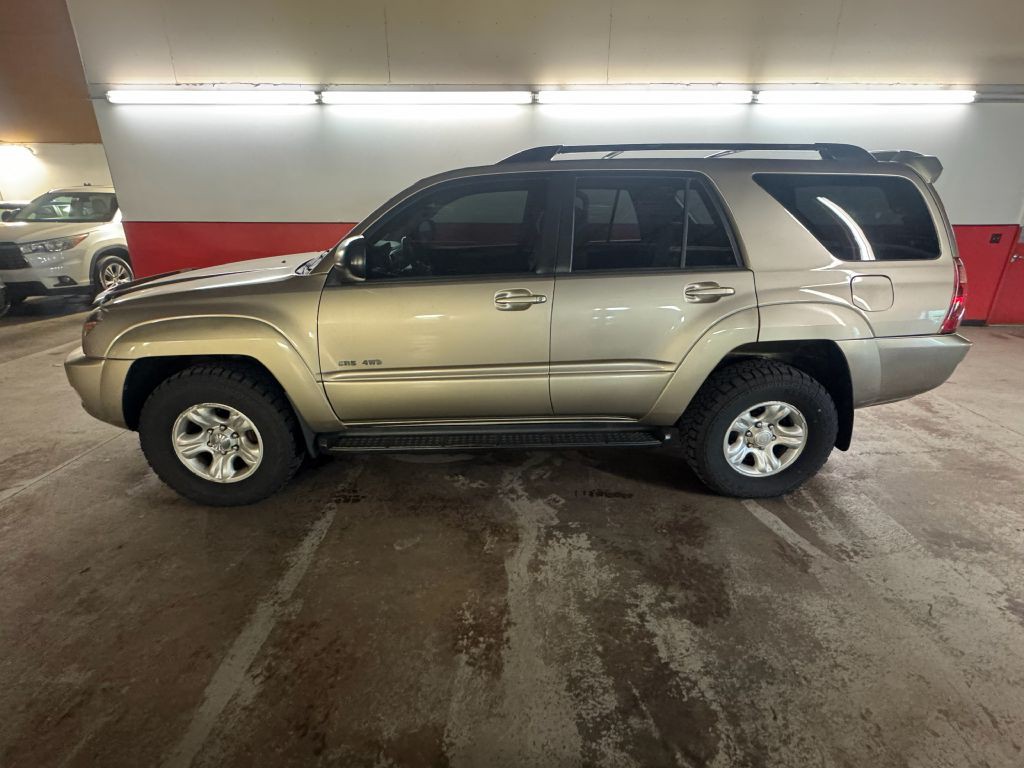 2005 Toyota 4Runner Image 4