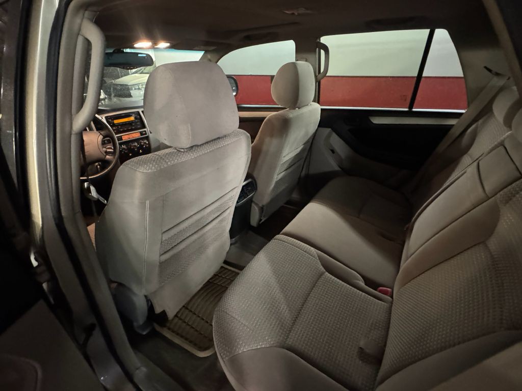 2005 Toyota 4Runner Image 15