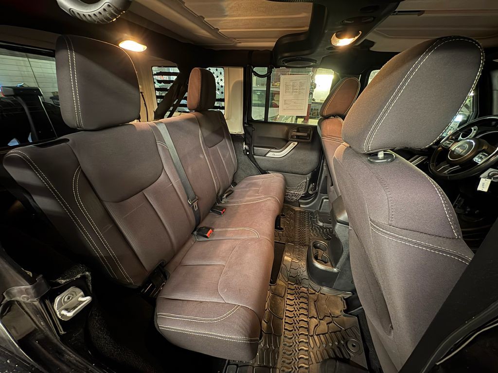 2014 Jeep Wrangler Unlimited Image 20