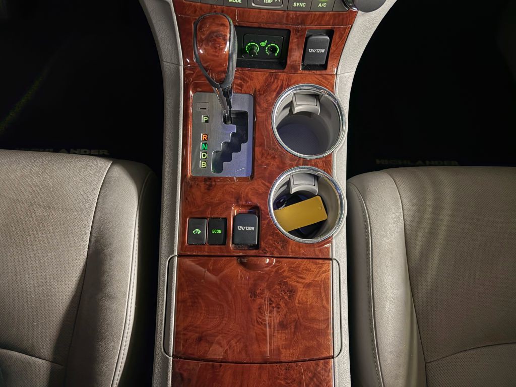 2011 Toyota Highlander Image 14
