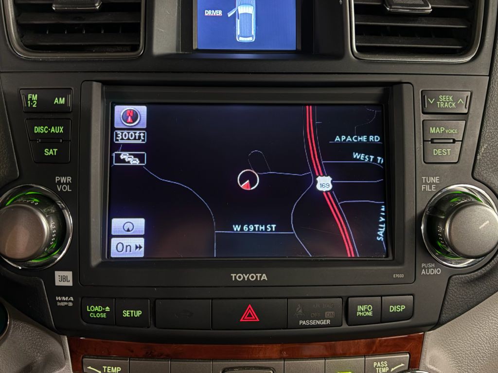 2011 Toyota Highlander Image 15