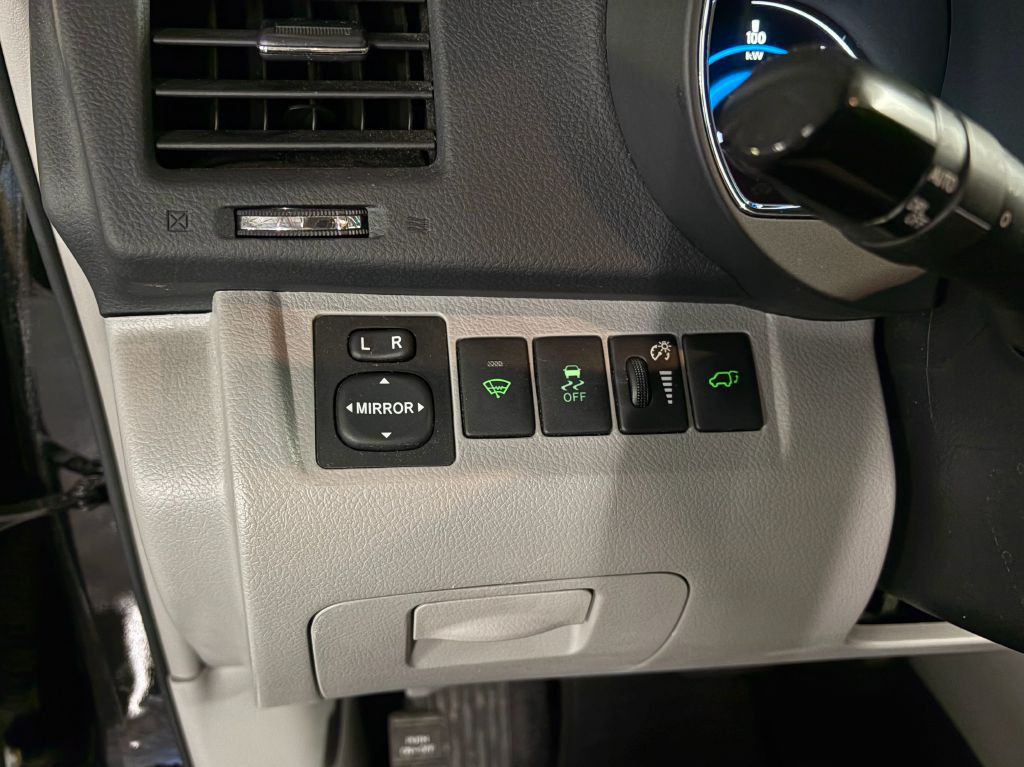 2011 Toyota Highlander Image 19