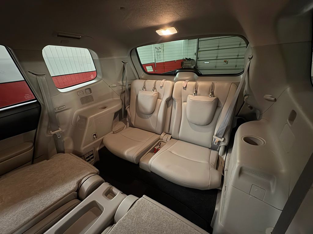 2011 Toyota Highlander Image 24