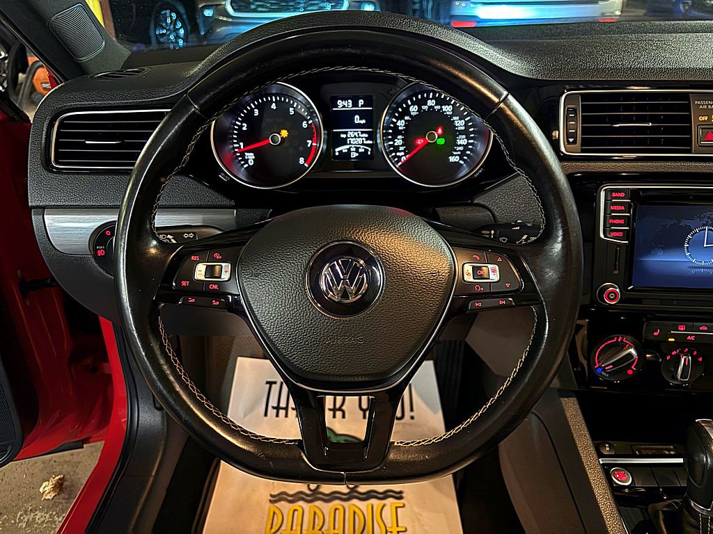 2016 Volkswagen Jetta Image 11