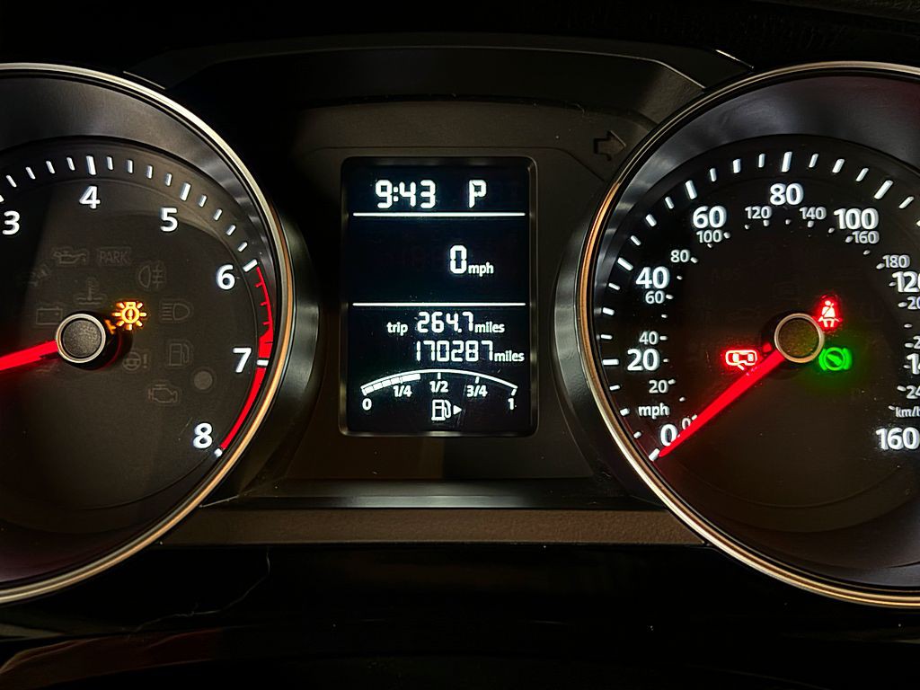 2016 Volkswagen Jetta Image 12