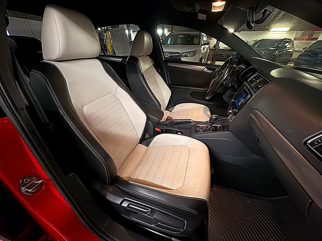 2016 Volkswagen Jetta Image 23