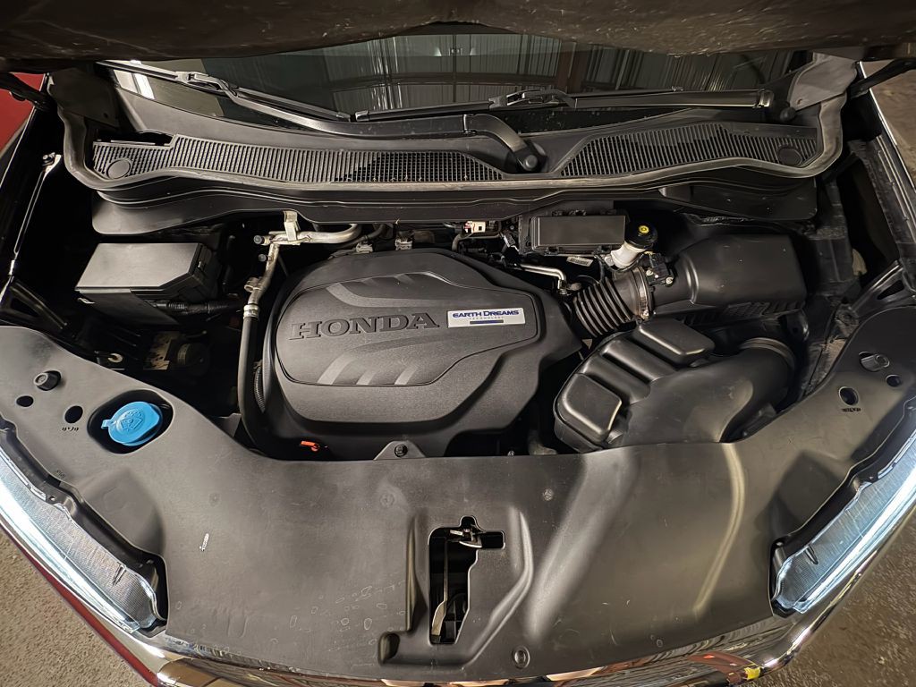 2019 Honda Pilot Image 2