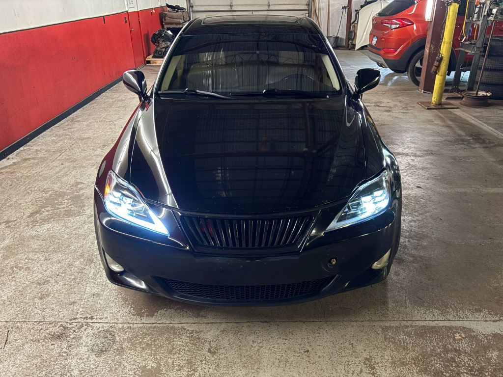 2008 Lexus IS Image 9