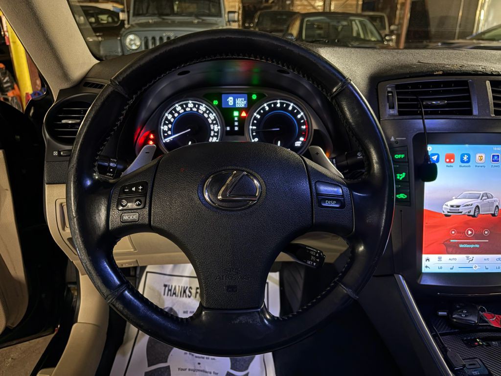 2008 Lexus IS Image 11