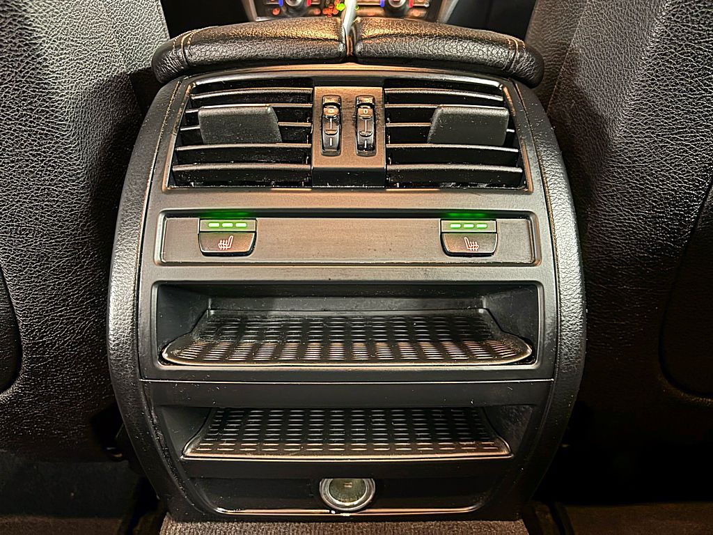 2014 BMW 5 Series Image 23