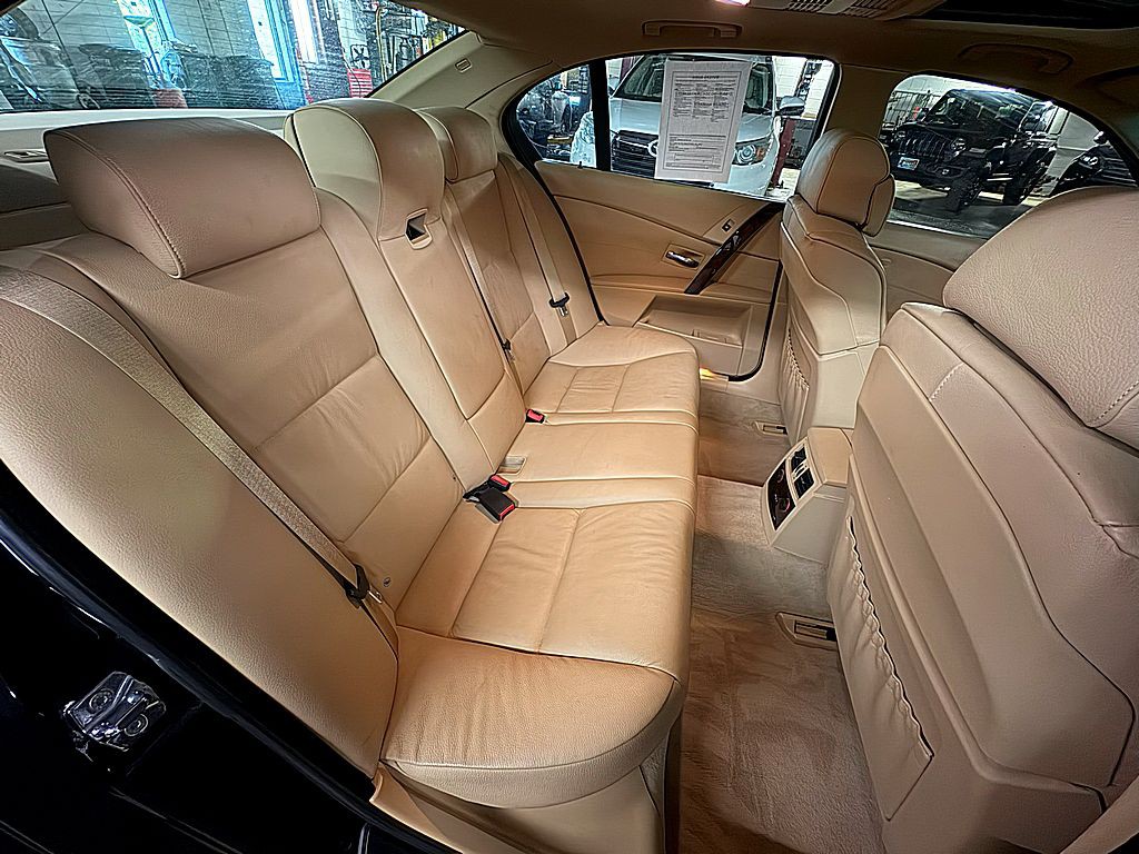 2007 BMW 5 Series Image 22