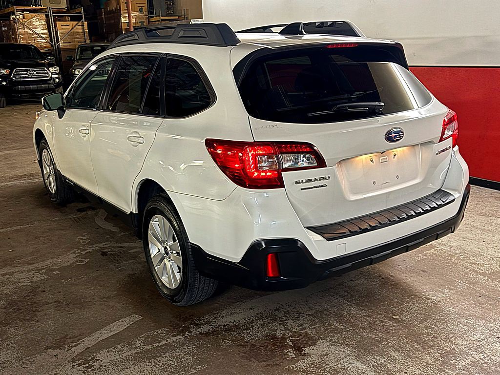 2018 Subaru Outback Image 5