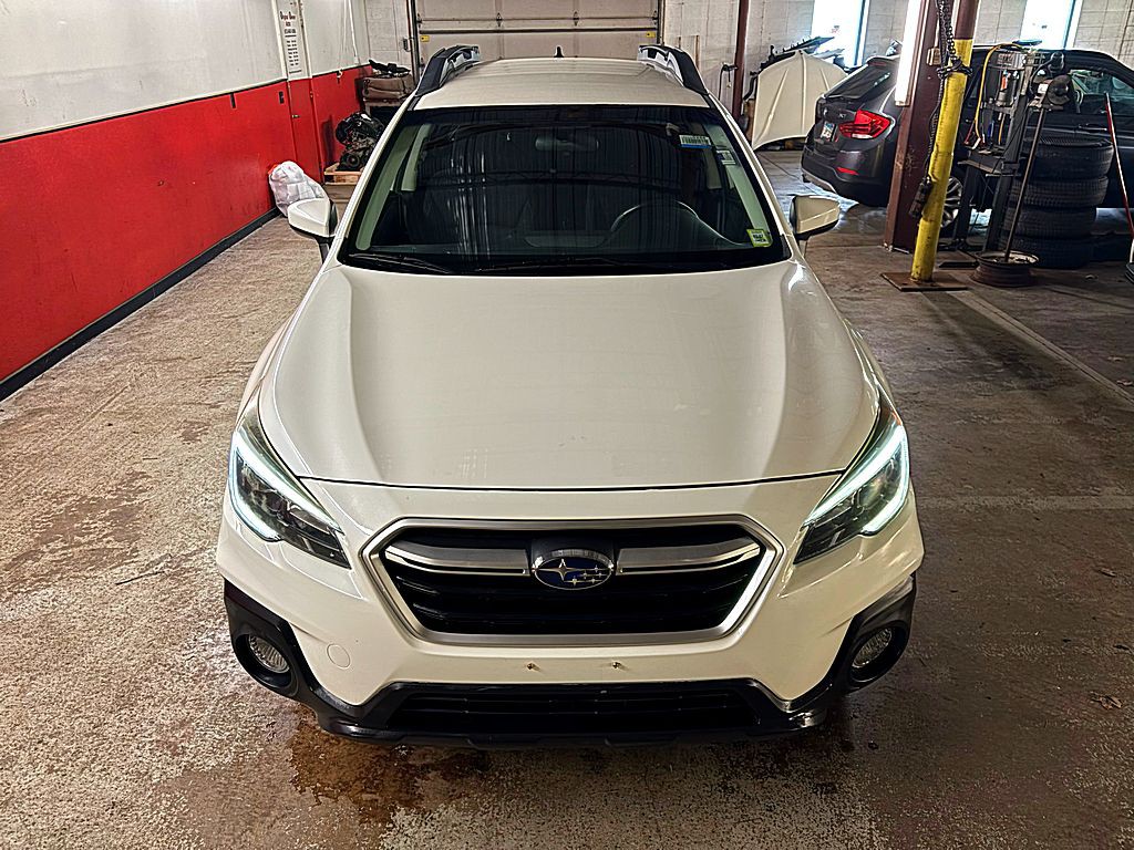 2018 Subaru Outback Image 9