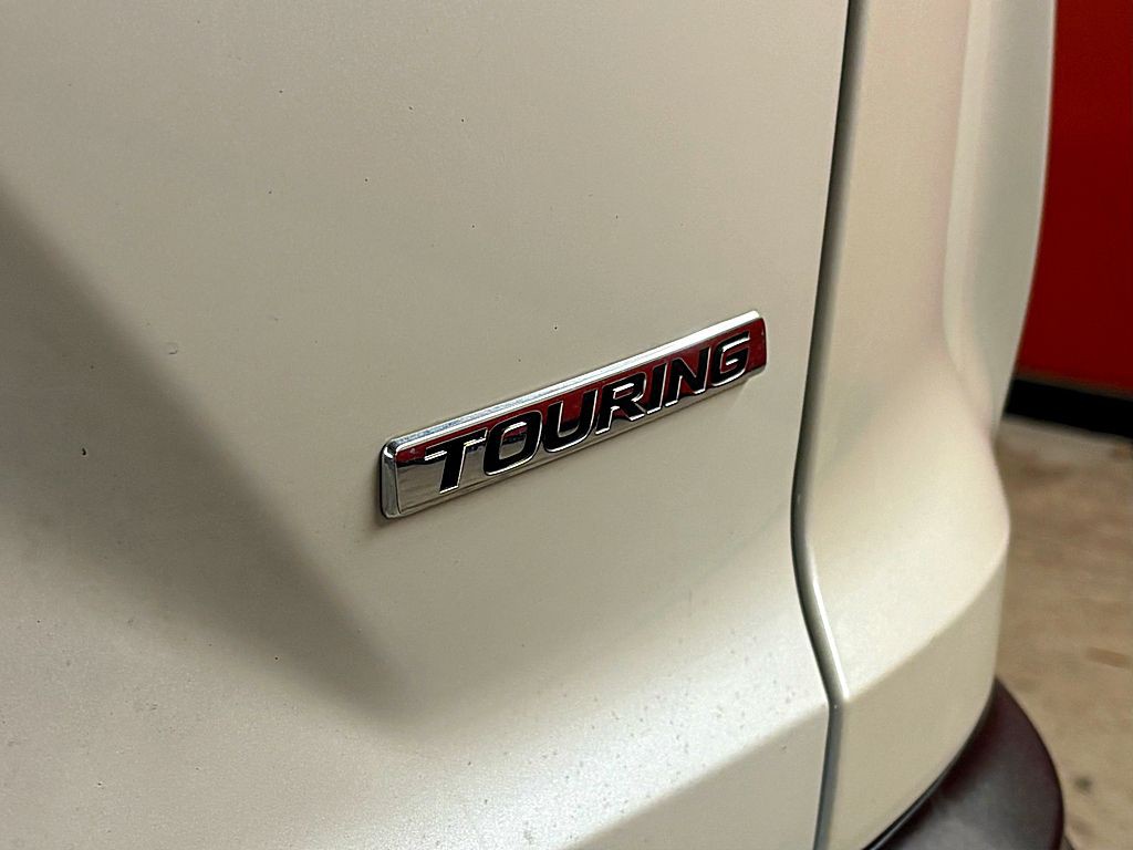 2017 Honda CR-V Image 30