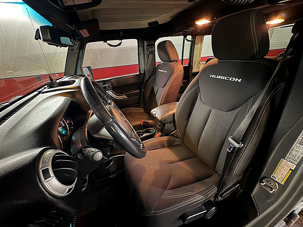 2015 Jeep Wrangler Unlimited Image 10