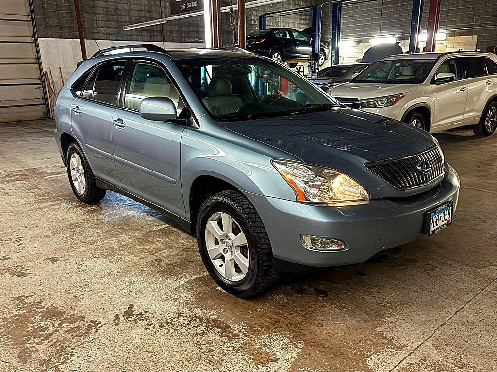 2005 Lexus RX Image 8