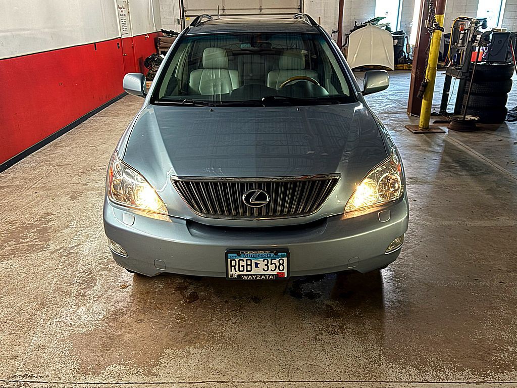 2005 Lexus RX Image 9