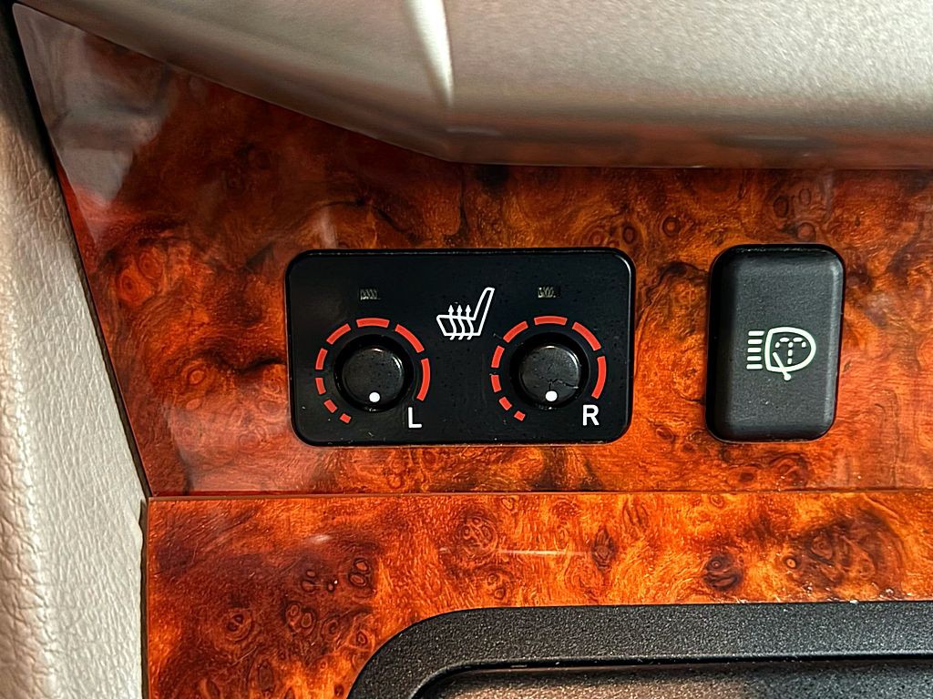 2005 Lexus RX Image 15