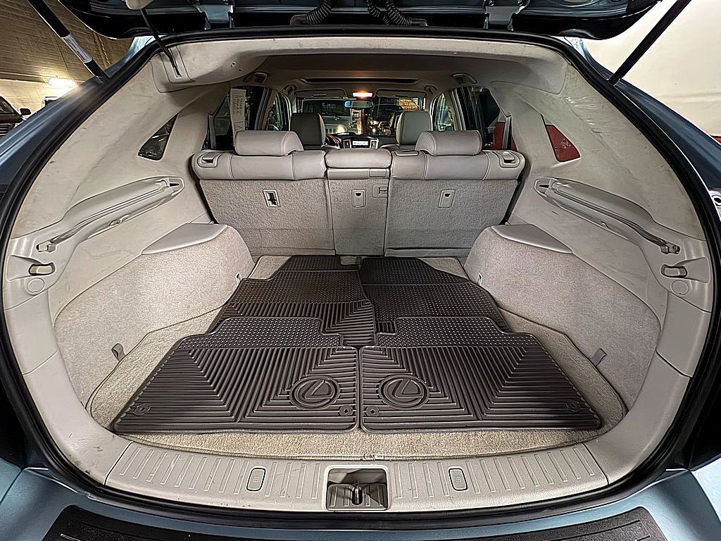 2005 Lexus RX Image 19