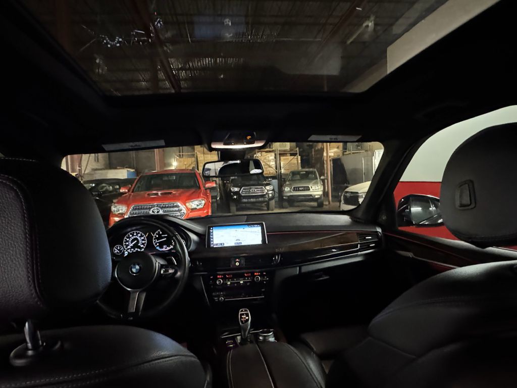 2018 BMW X5 Image 21