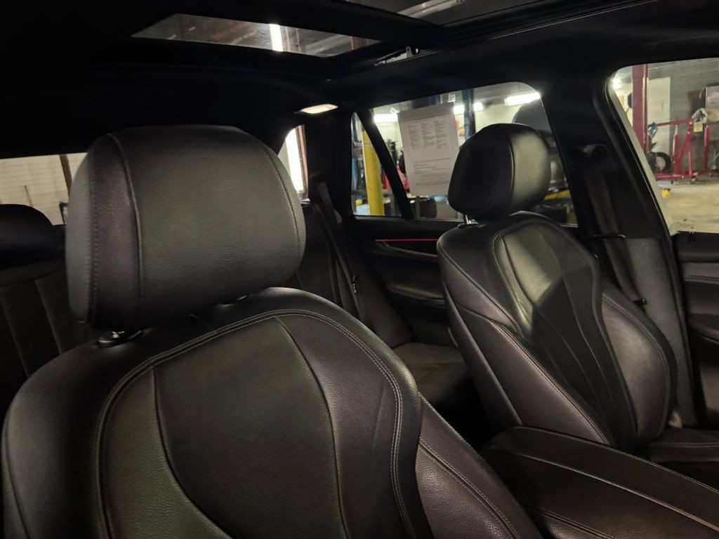 2018 BMW X5 Image 27