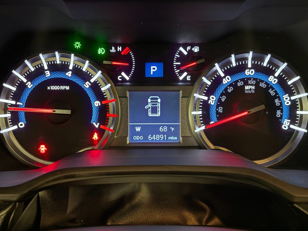 2018 Toyota 4Runner Image 12