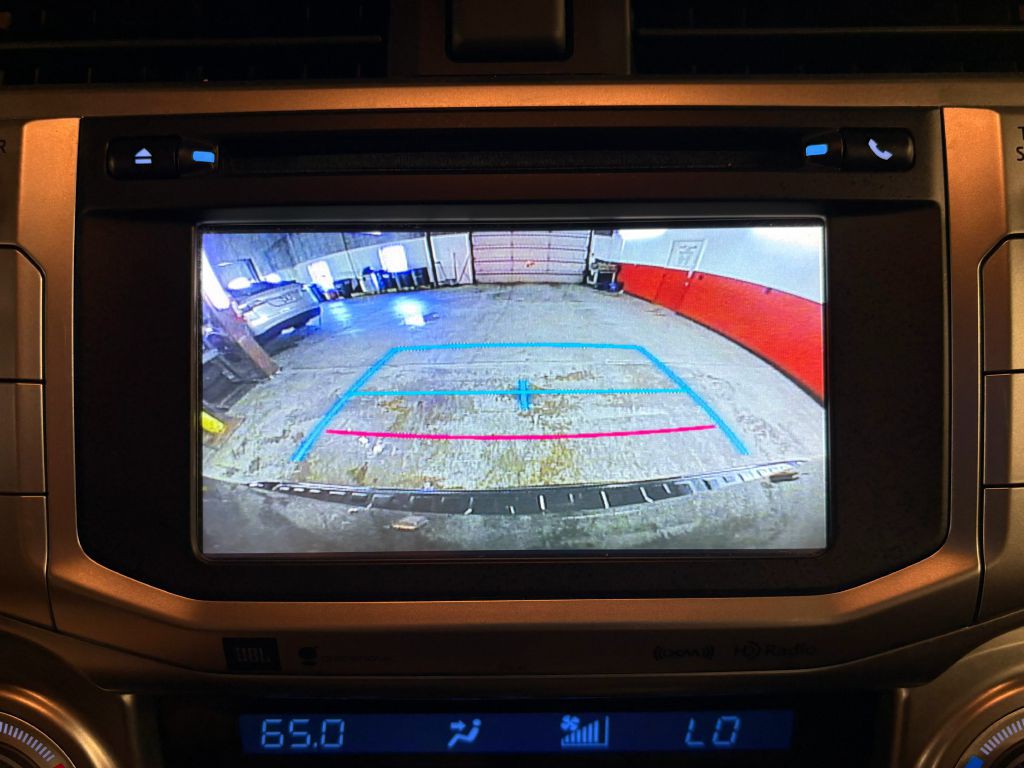 2018 Toyota 4Runner Image 16