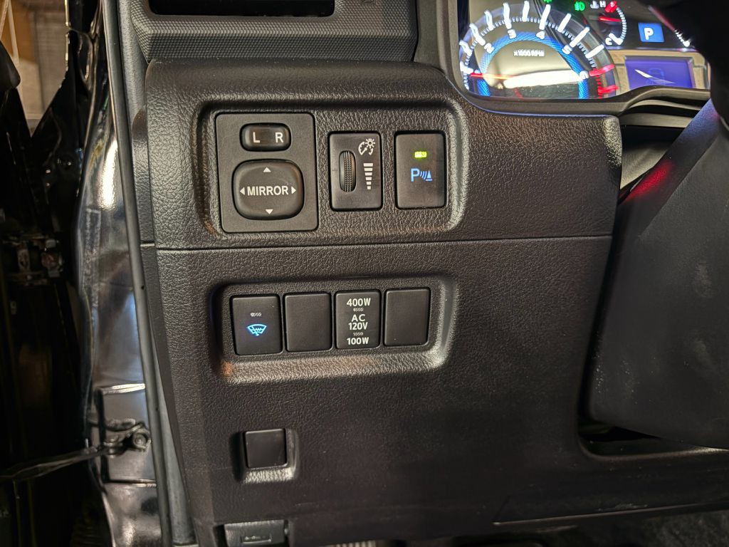 2018 Toyota 4Runner Image 19