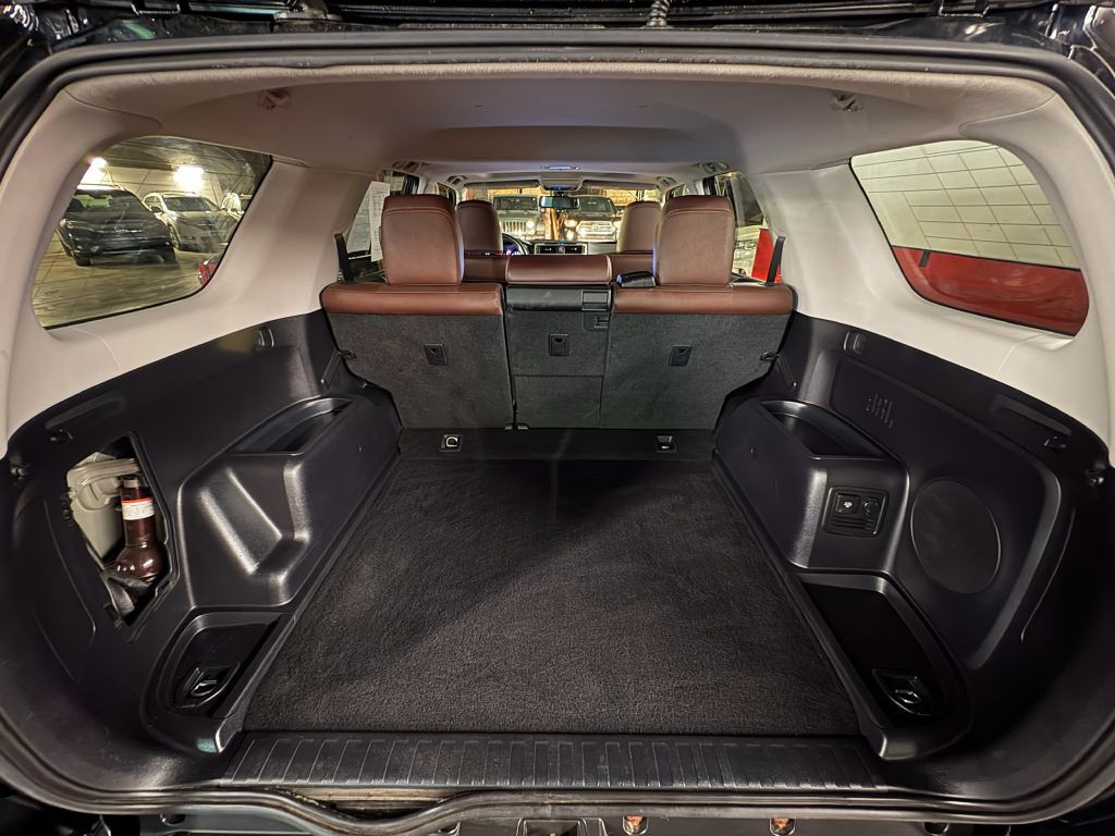 2018 Toyota 4Runner Image 23