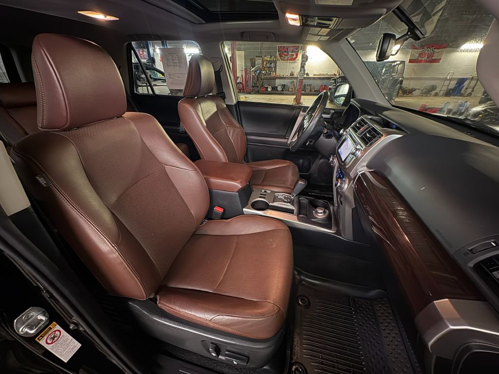 2018 Toyota 4Runner Image 26