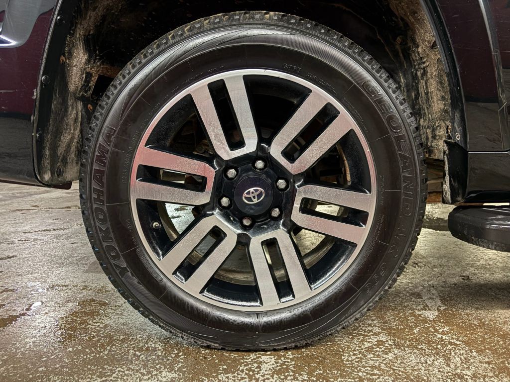 2018 Toyota 4Runner Image 27
