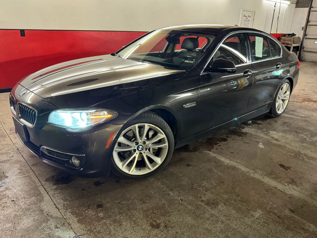 2015 BMW 5 Series Image 1