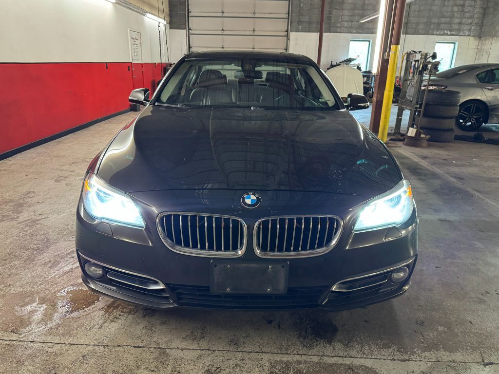 2015 BMW 5 Series Image 10