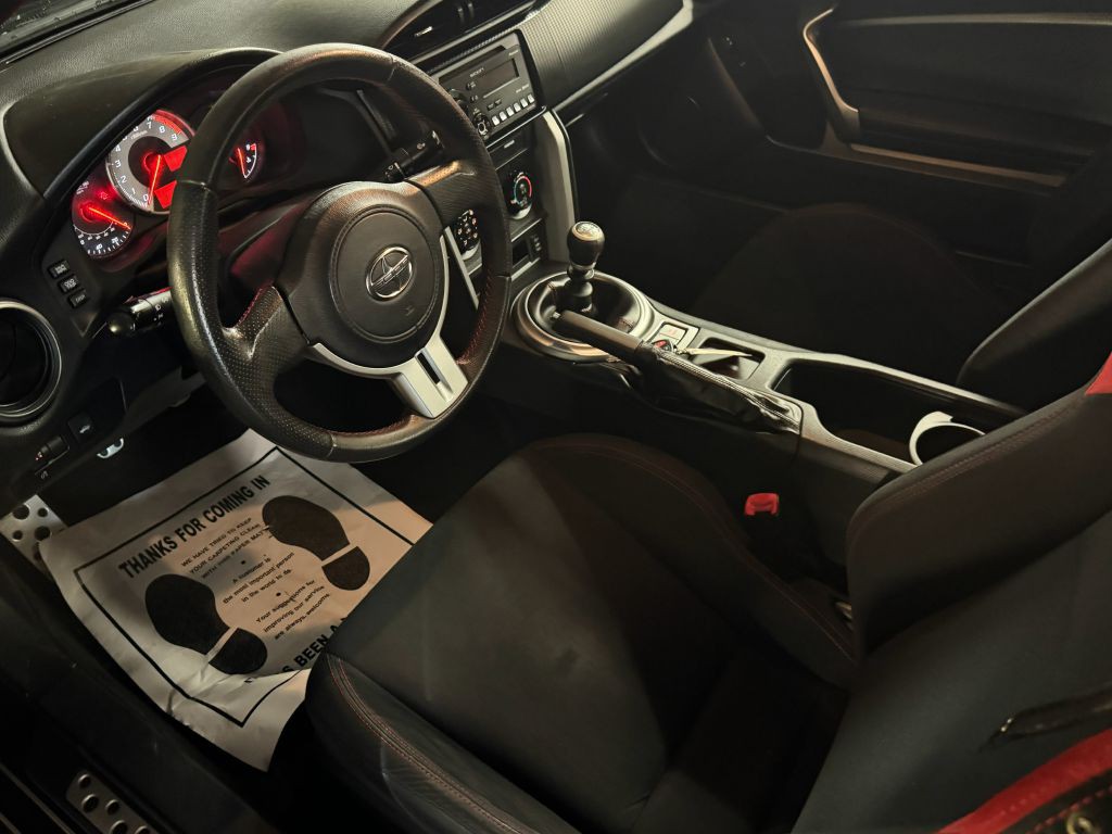 2013 Scion FR-S Image 11