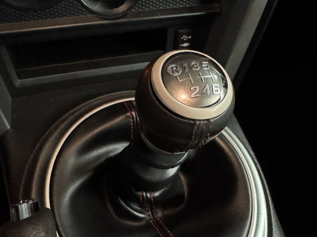 2013 Scion FR-S Image 14