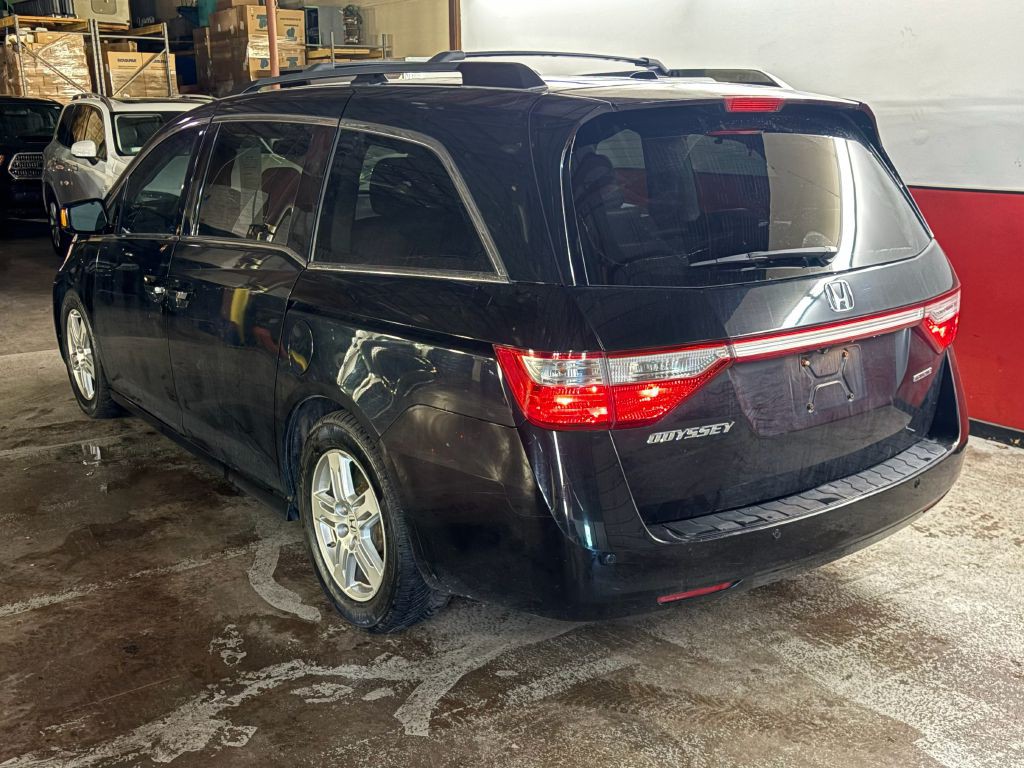 2012 Honda Odyssey Image 5