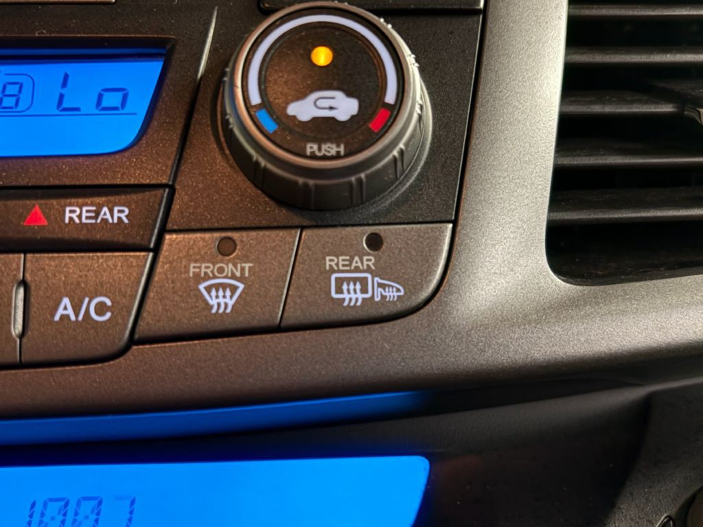 2012 Honda Odyssey Image 17