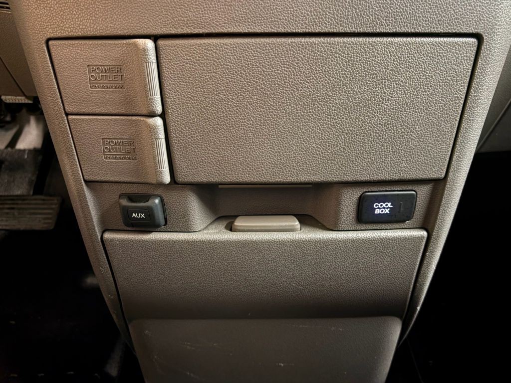2012 Honda Odyssey Image 18