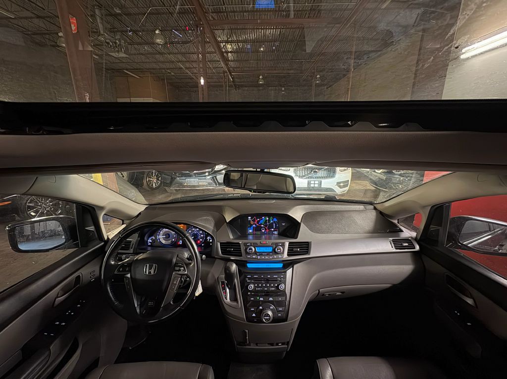 2012 Honda Odyssey Image 21