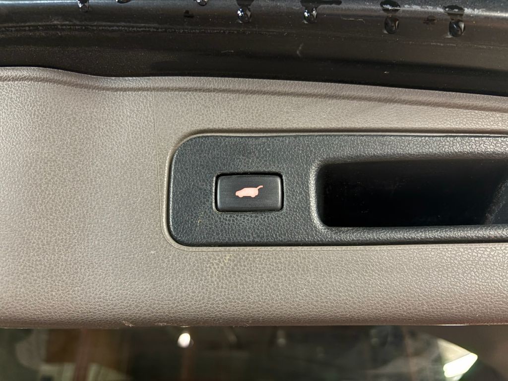 2012 Honda Odyssey Image 27