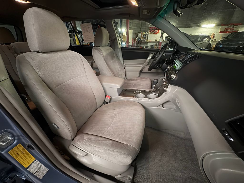 2008 Toyota Highlander Image 24
