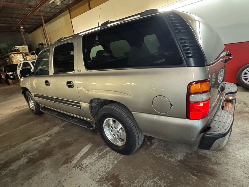 2001 Chevrolet Suburban Image 5