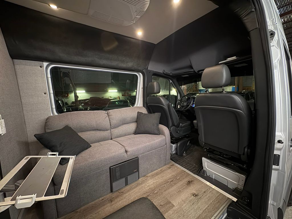 2022 Mercedes-Benz Sprinter Image 28