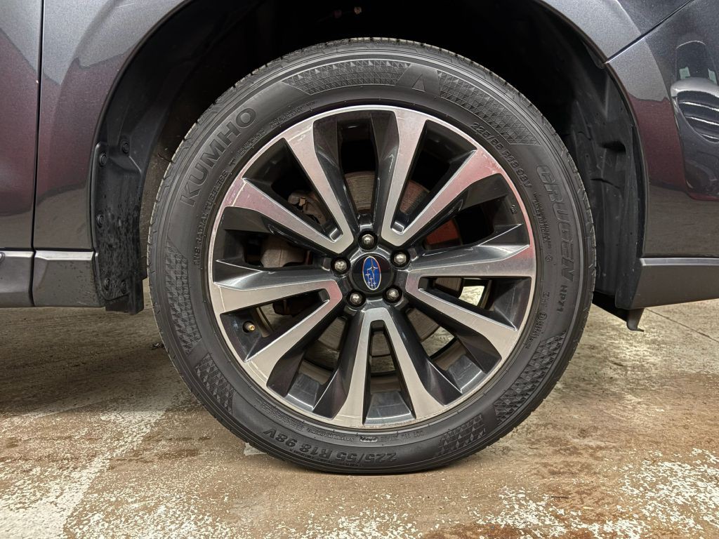 2018 Subaru Forester Image 29
