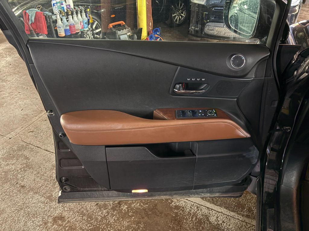 2013 Lexus RX Image 19
