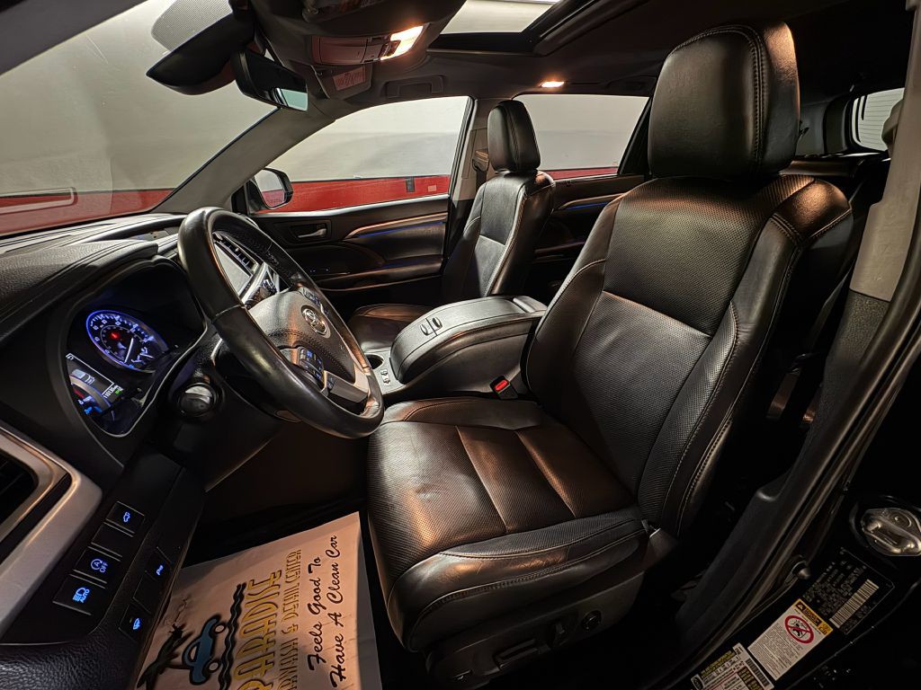 2019 Toyota Highlander Image 10