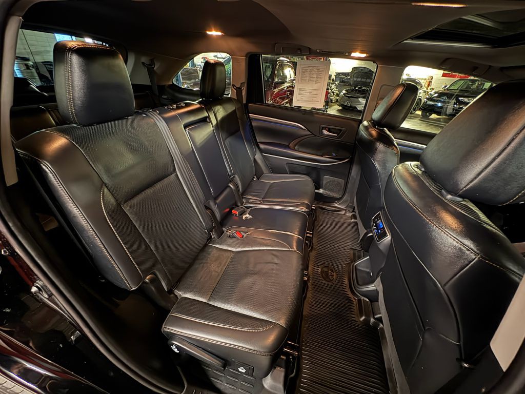 2019 Toyota Highlander Image 29