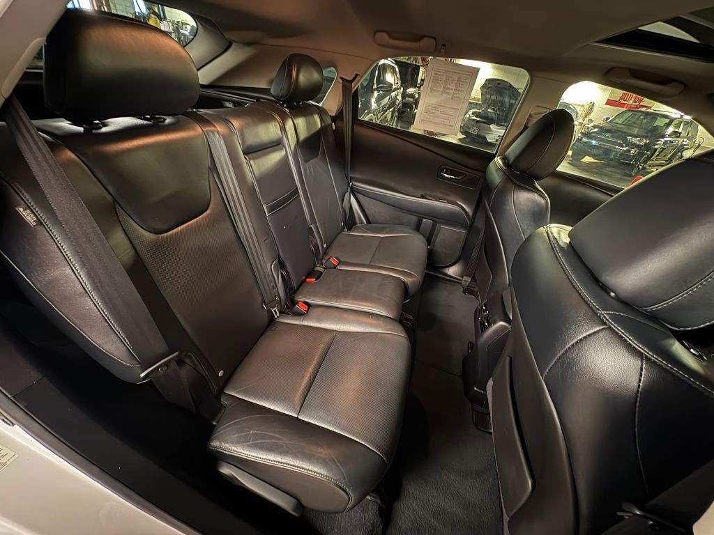 2015 Lexus RX Image 23